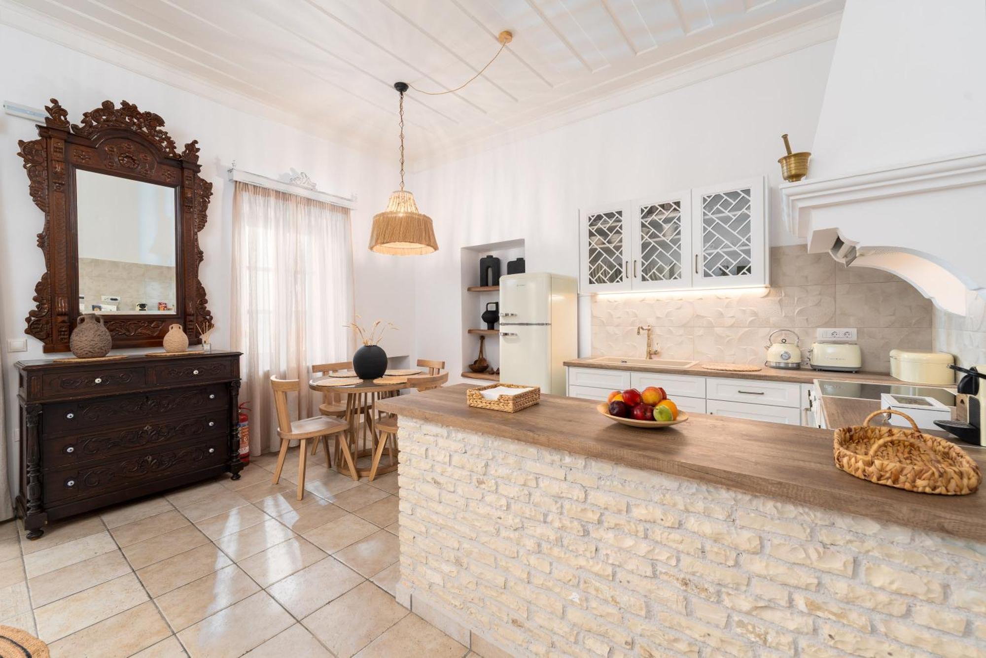Villa Antonis Chalki Town Exteriér fotografie