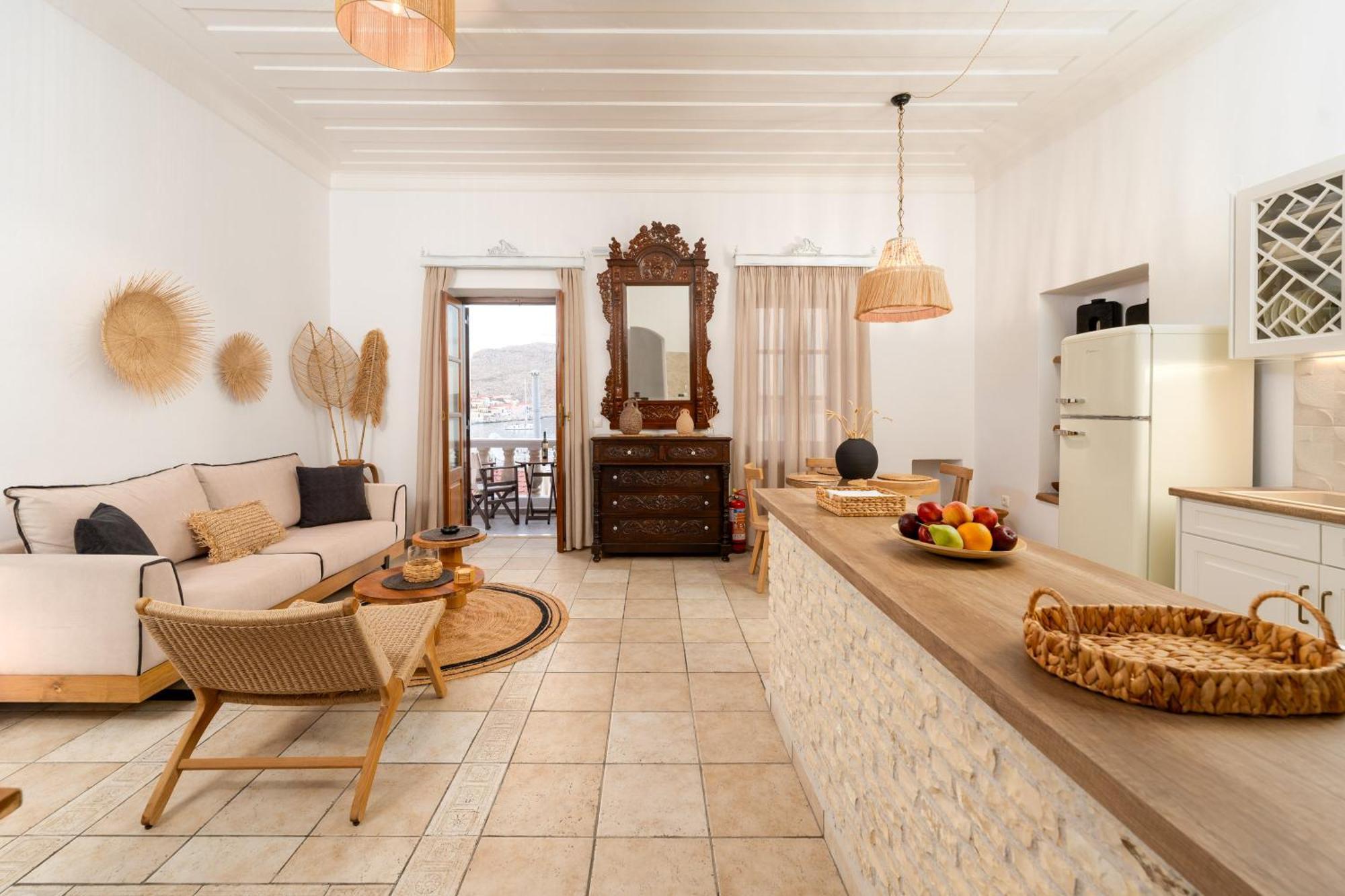 Villa Antonis Chalki Town Exteriér fotografie